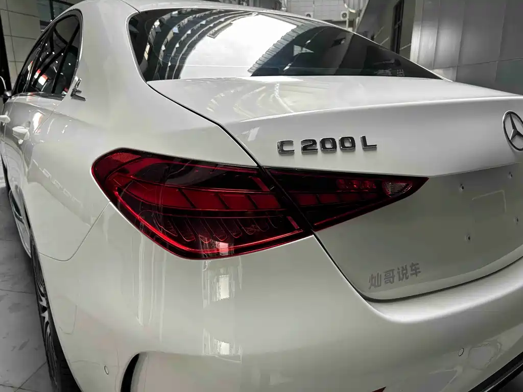 Mercedes-Benz C-Class — миниатюра 4
