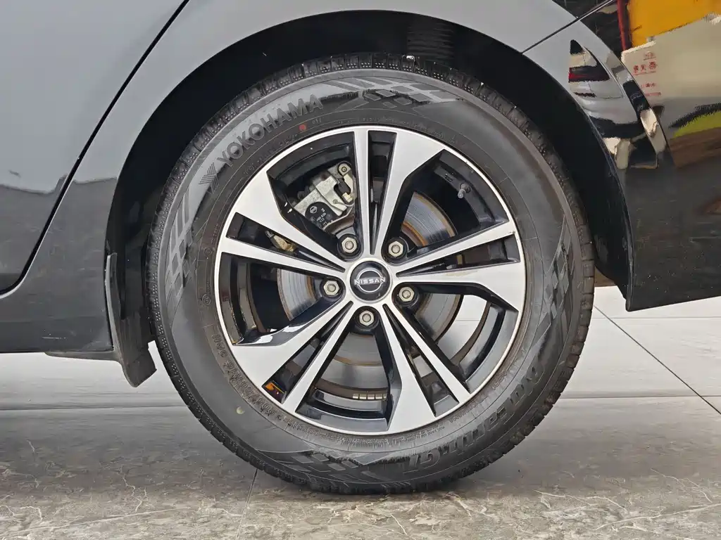 Nissan Sylphy — миниатюра 9