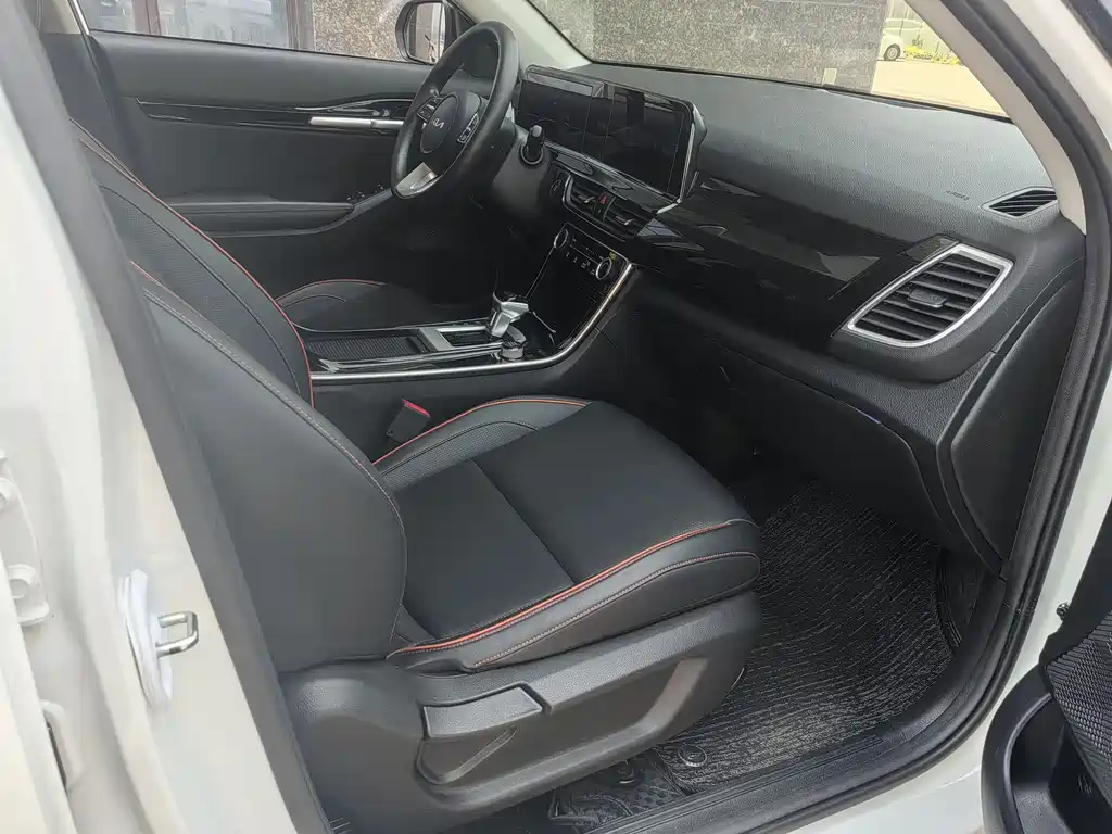 Kia Seltos 2023 1.5L CVT Luxury