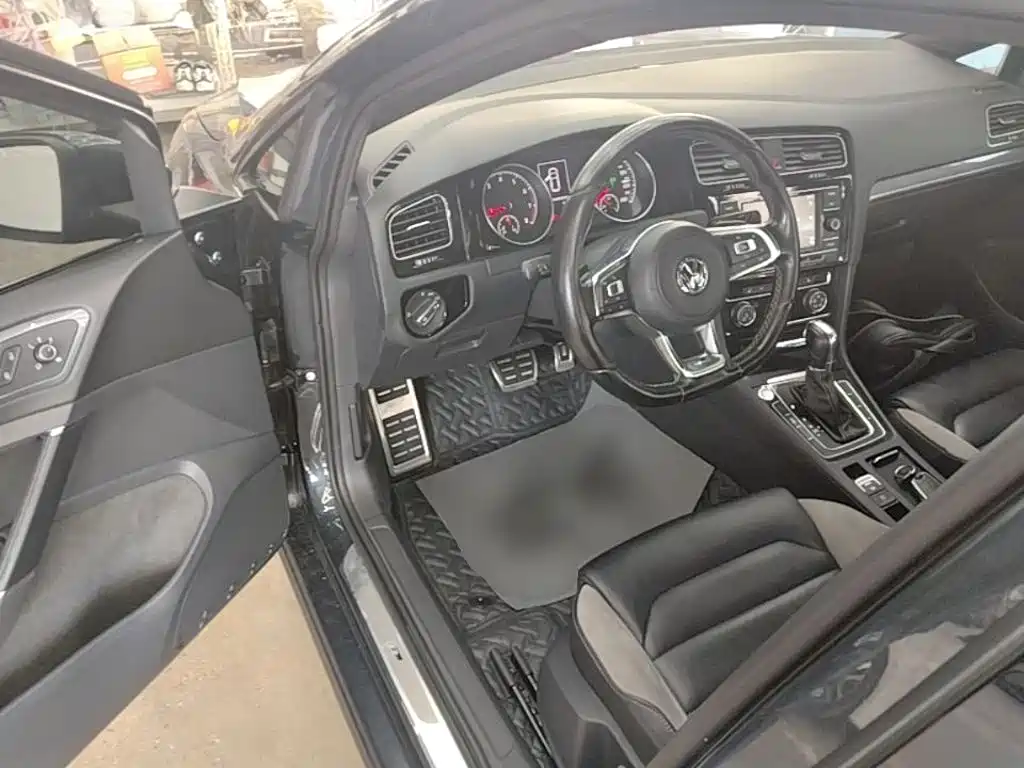Volkswagen Golf — миниатюра 16