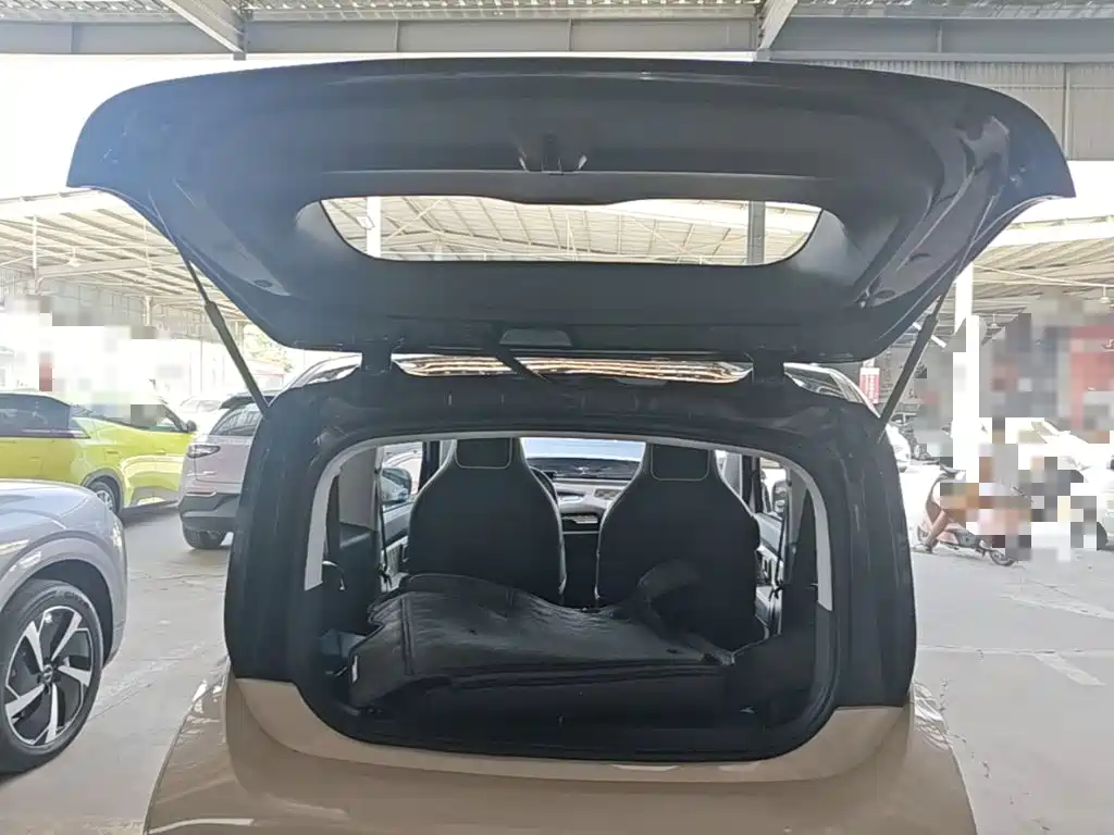 Baojun KiWi EV — миниатюра 19