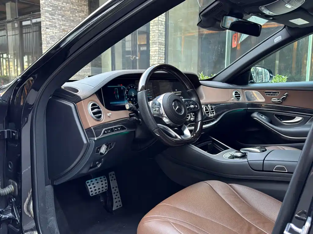 Mercedes-Benz S-Class — миниатюра 8