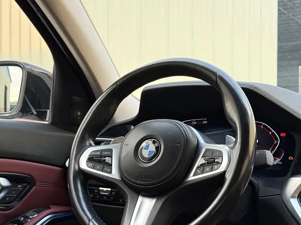 BMW 3 Series — миниатюра 28