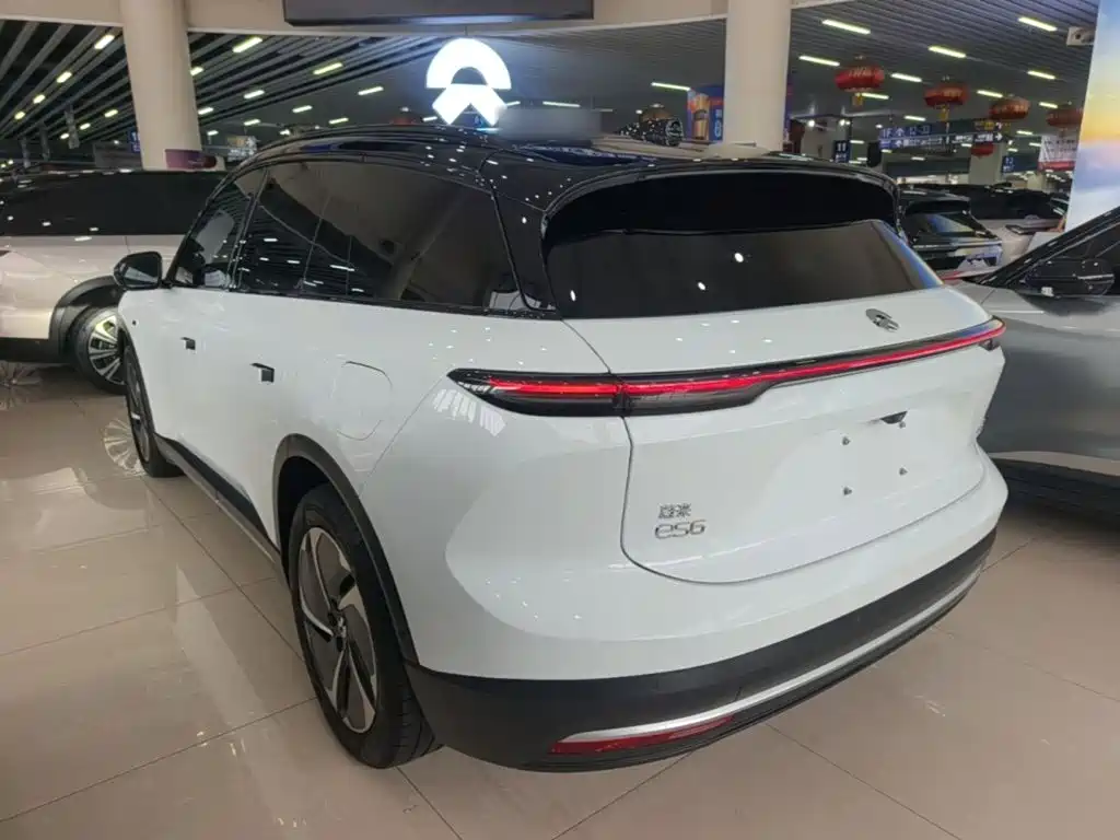 NIO ES6 — миниатюра 5