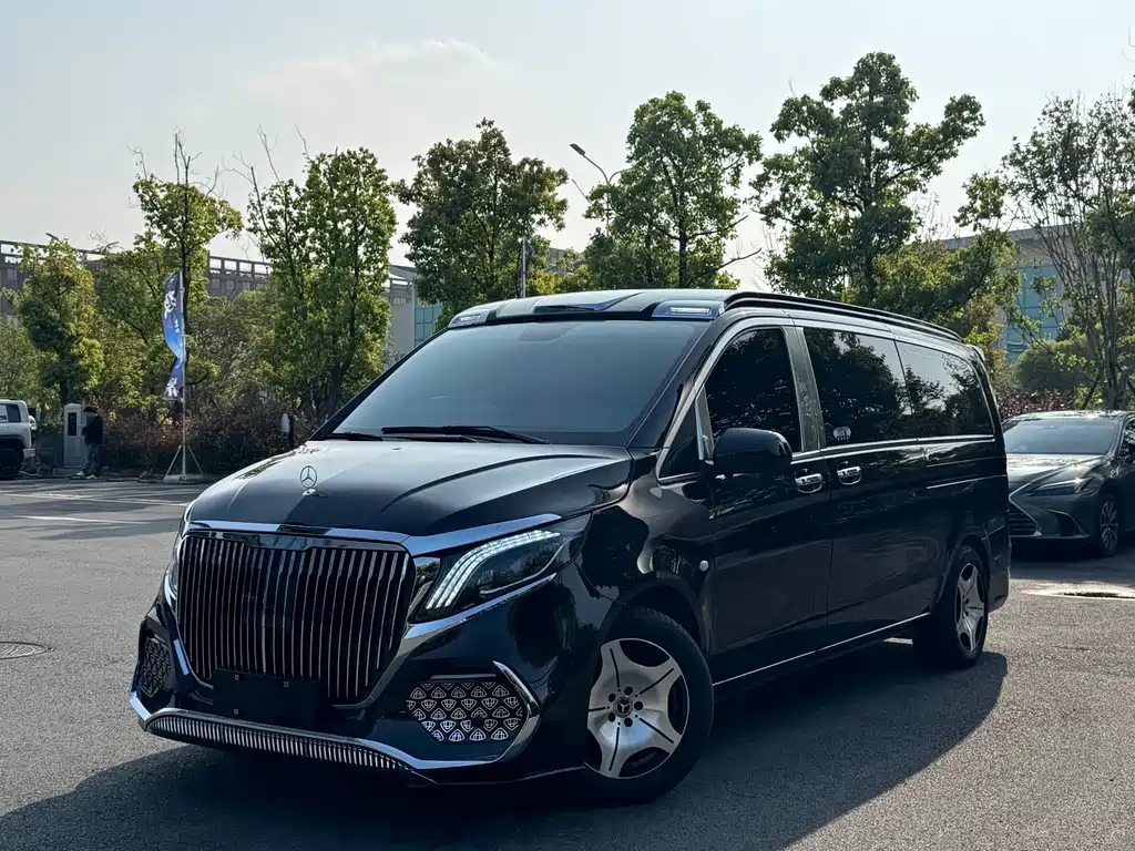 Mercedes-Benz Vito 2023
