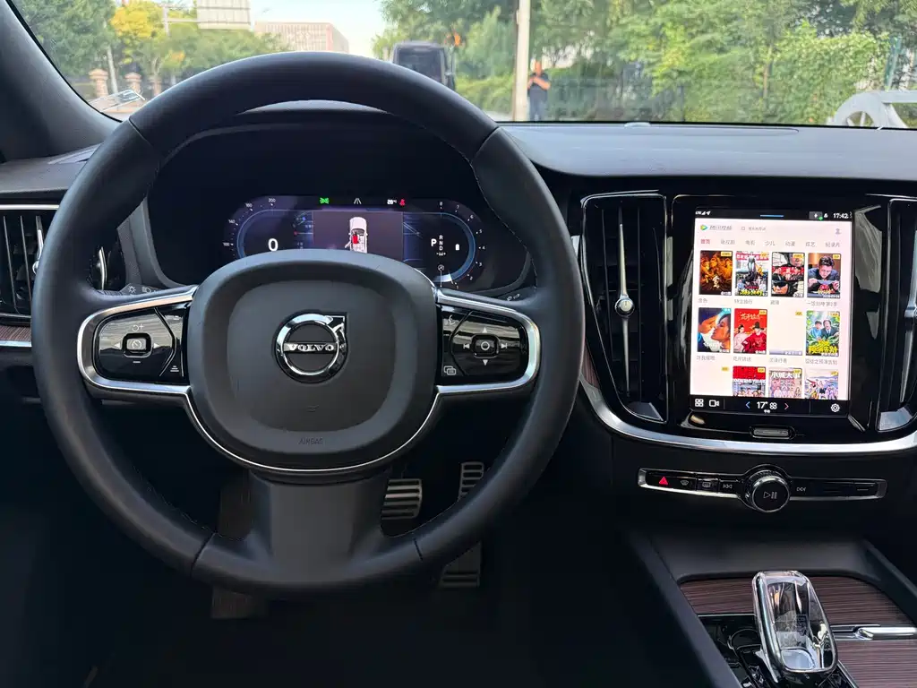 Volvo S60 — миниатюра 20