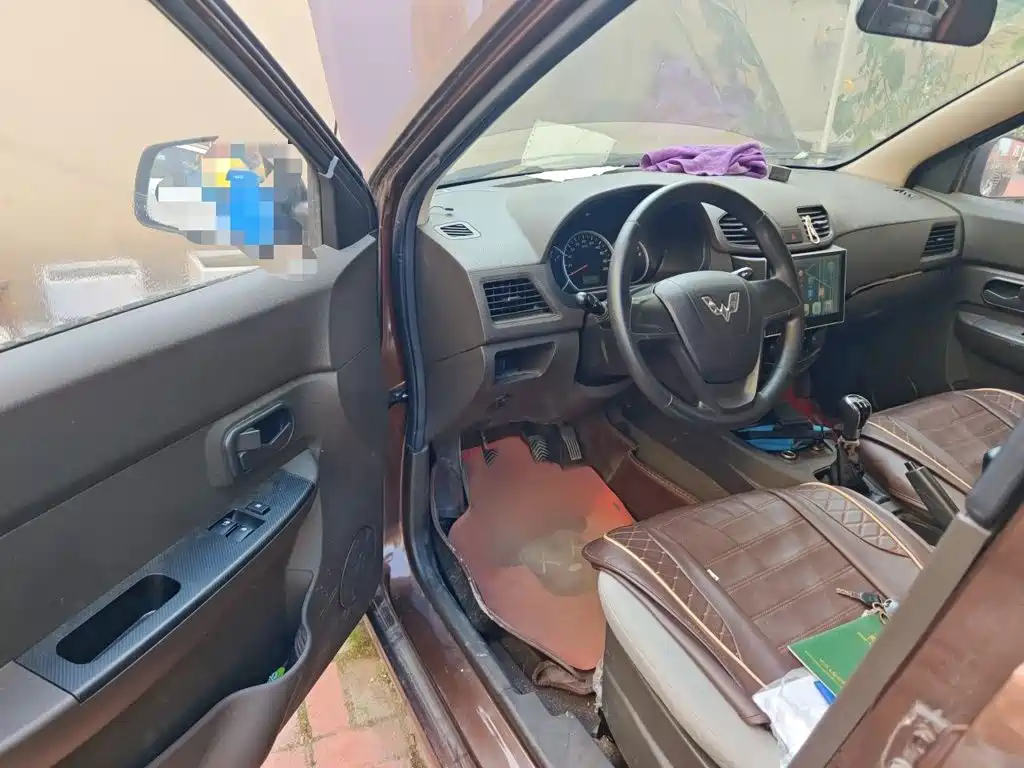 Wuling Hongguang — миниатюра 14