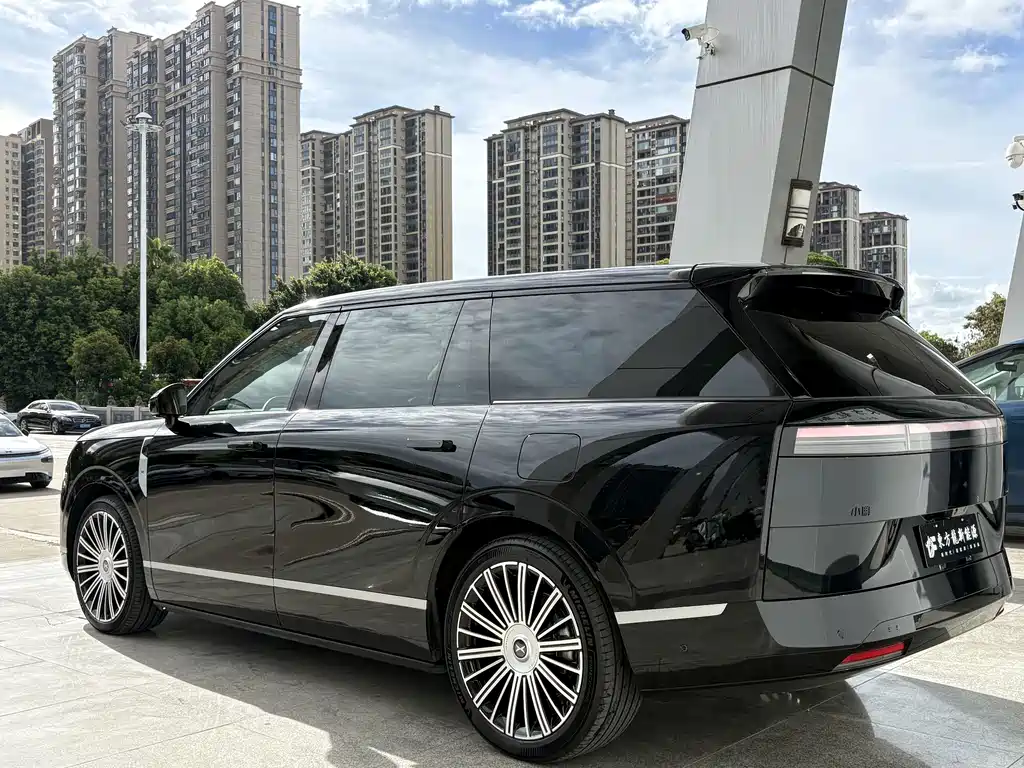 XPeng GX — миниатюра 7