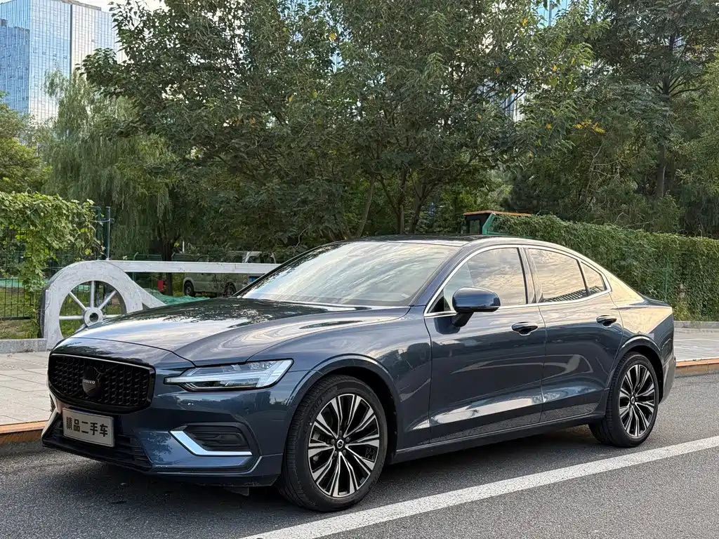 Volvo S60 — миниатюра 27