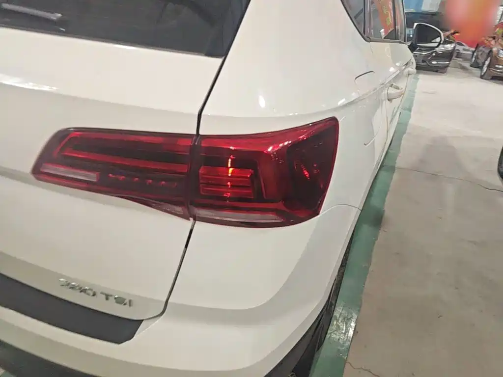 Volkswagen Tharu — миниатюра 8