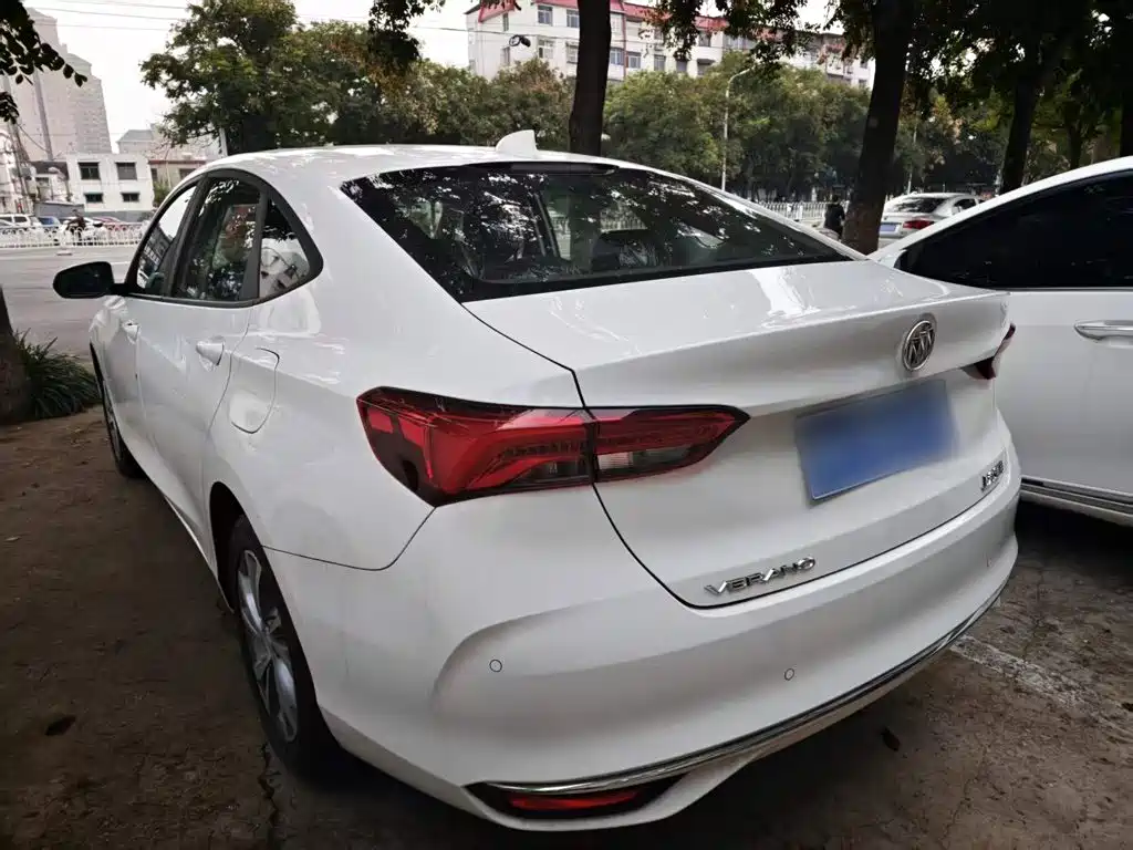 Buick Verano — миниатюра 5