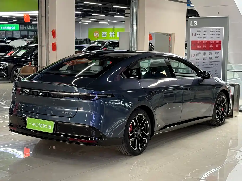 Nissan N7 — миниатюра 9