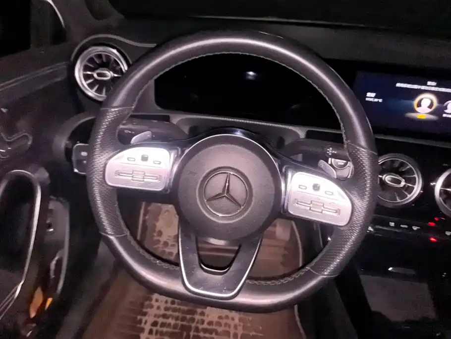 Mercedes-Benz A-Class — миниатюра 15