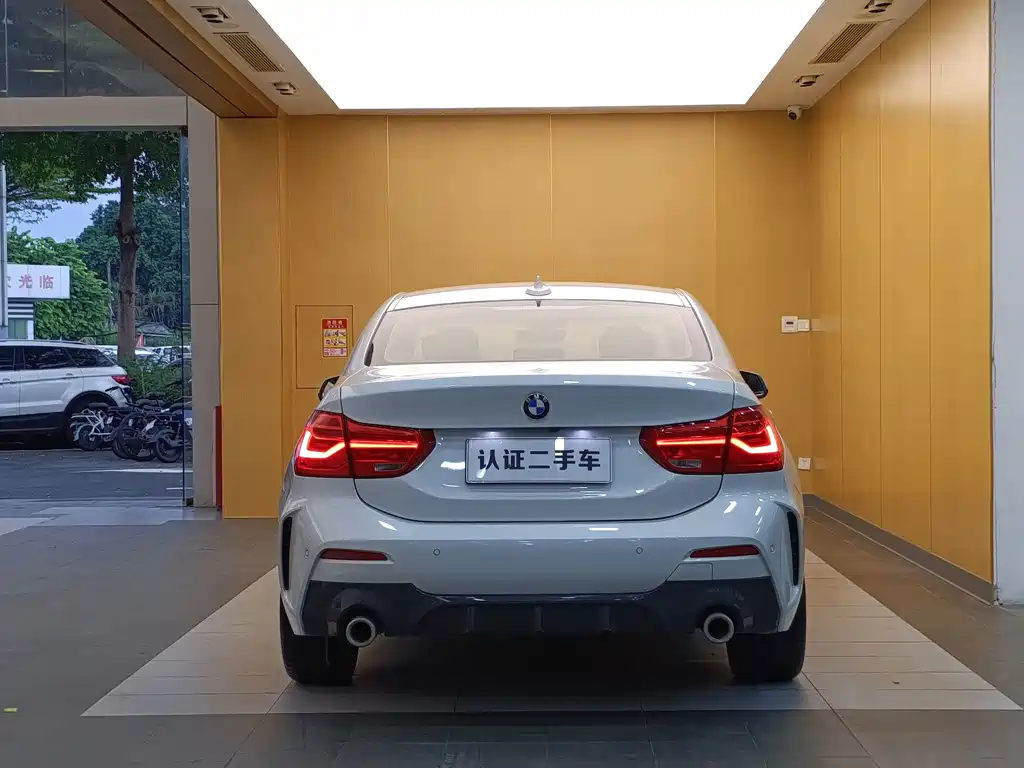 BMW 1 Series — миниатюра 18