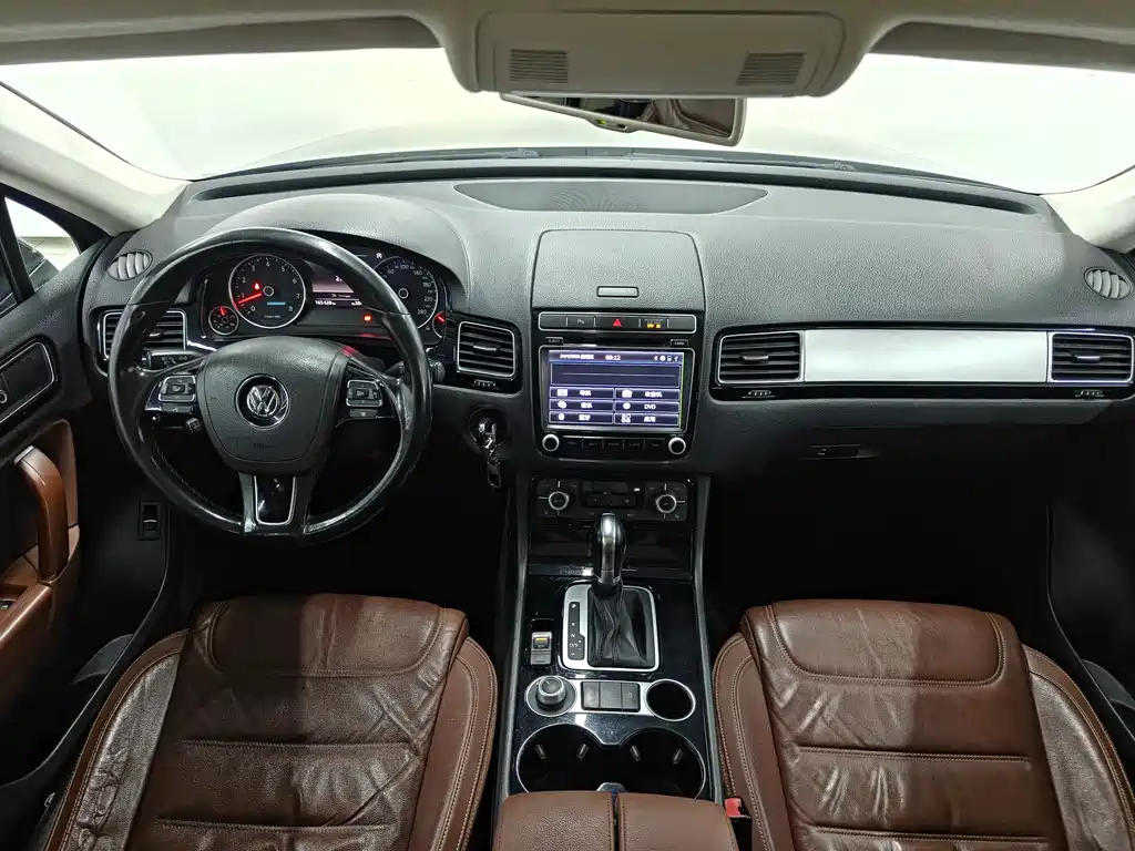 Volkswagen Touareg 2015 3.0TSI