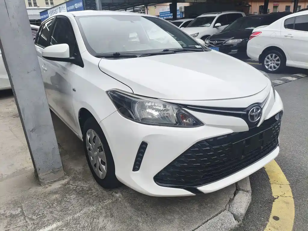 Toyota Vios FS — миниатюра 3