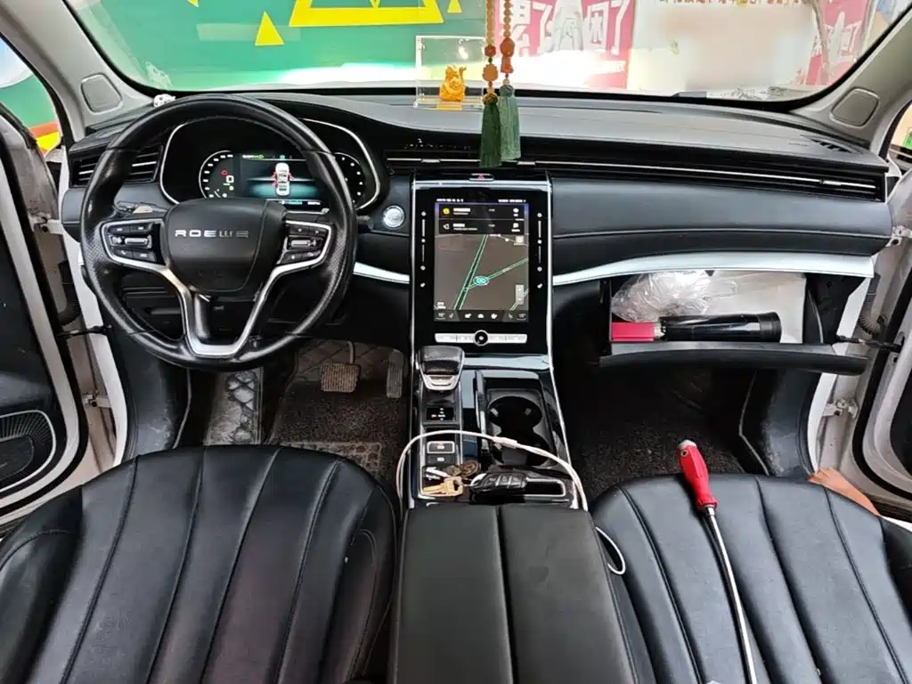 Roewe RX5 MAX — миниатюра 10