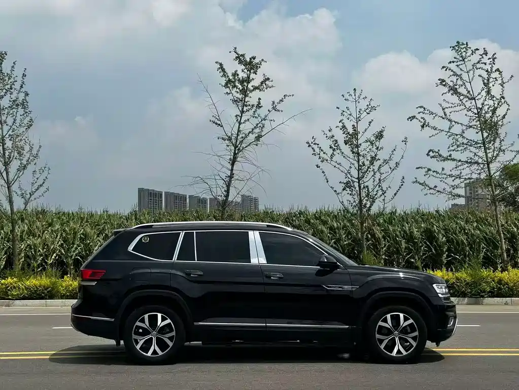 Volkswagen Teramont — миниатюра 4