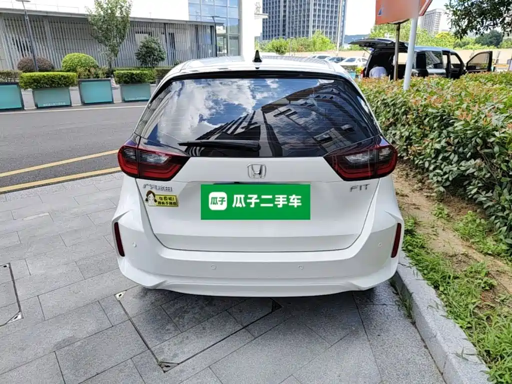 Honda Fit — миниатюра 6