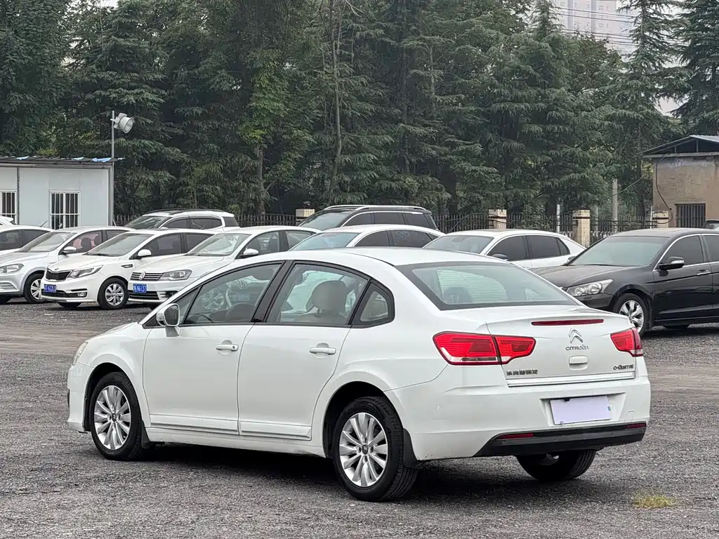 Citroen C-Quatre — миниатюра 9