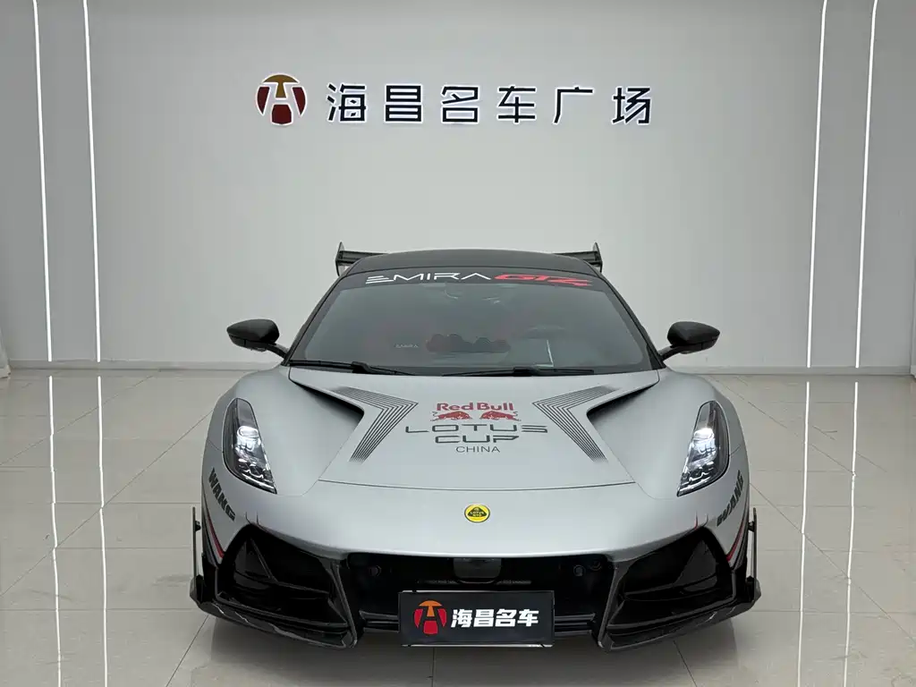 Lotus Emira — миниатюра 2