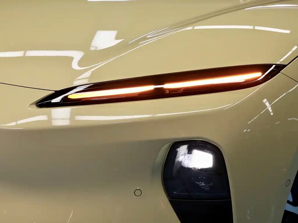 NIO ET5 — миниатюра 4