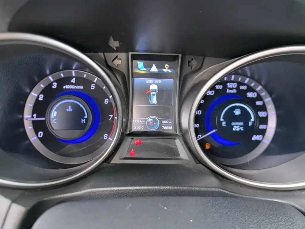 Changan CS75 — миниатюра 12