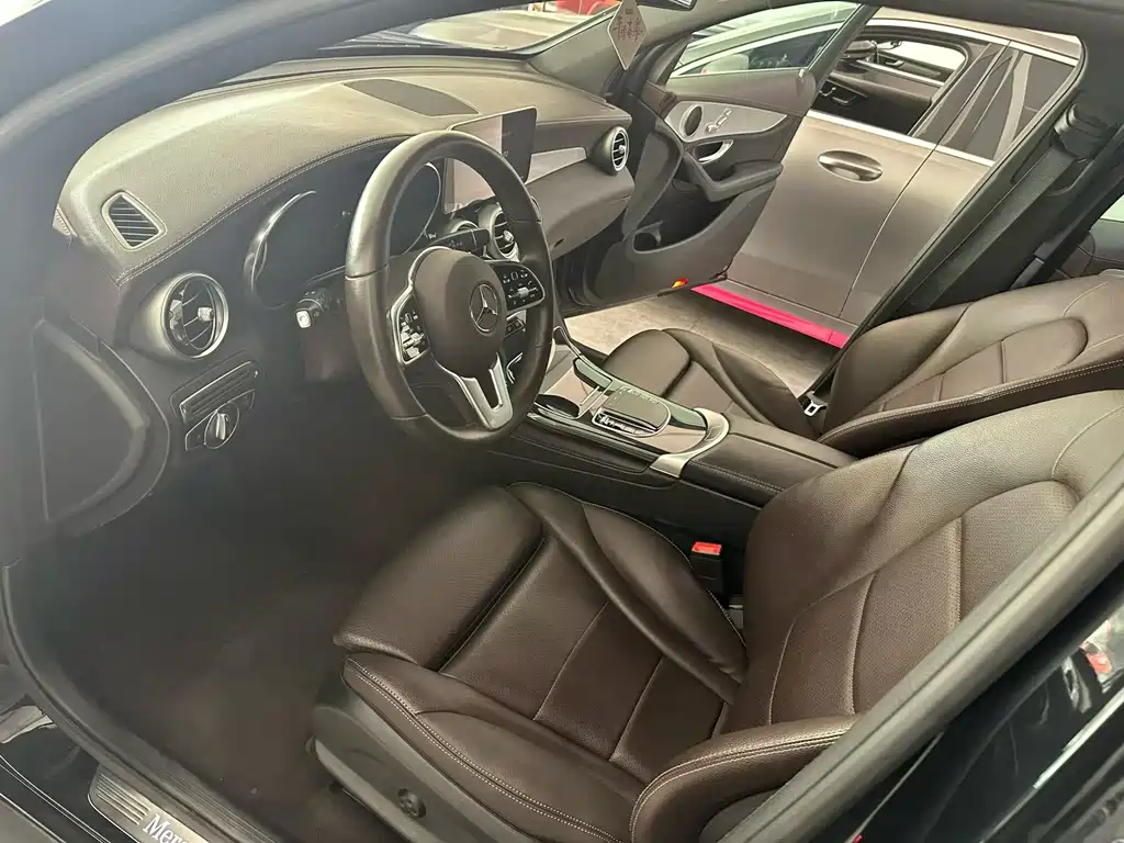 Mercedes-Benz GLC — миниатюра 6