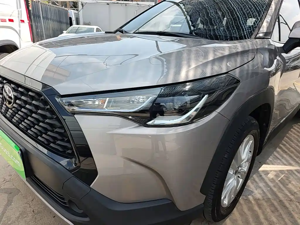 Toyota Corolla Cross — миниатюра 24