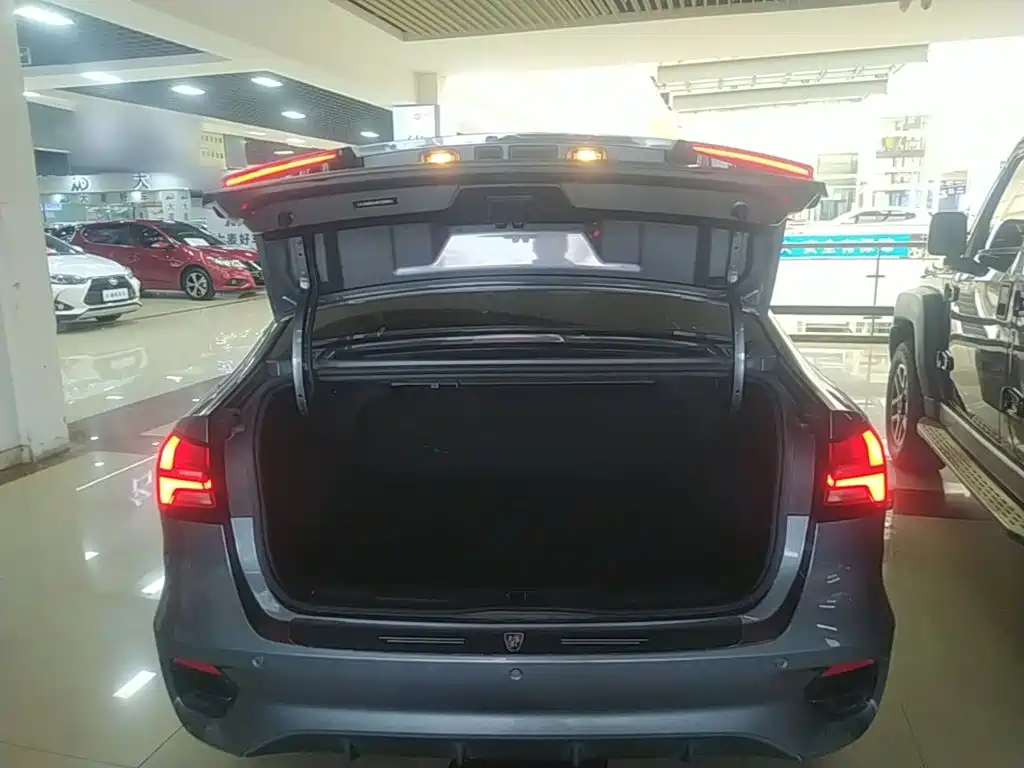 Roewe i5 — миниатюра 19