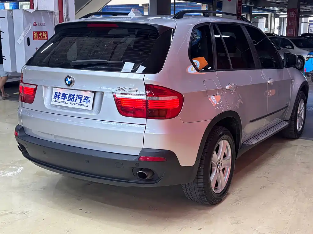 BMW X5 (Import) — миниатюра 17