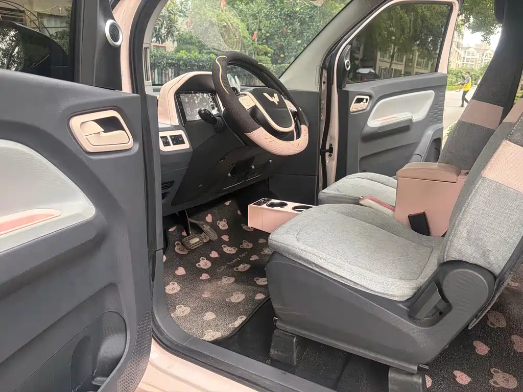 Wuling MINIEV — миниатюра 13