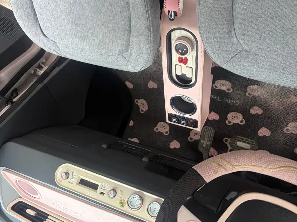 Wuling MINIEV — миниатюра 17