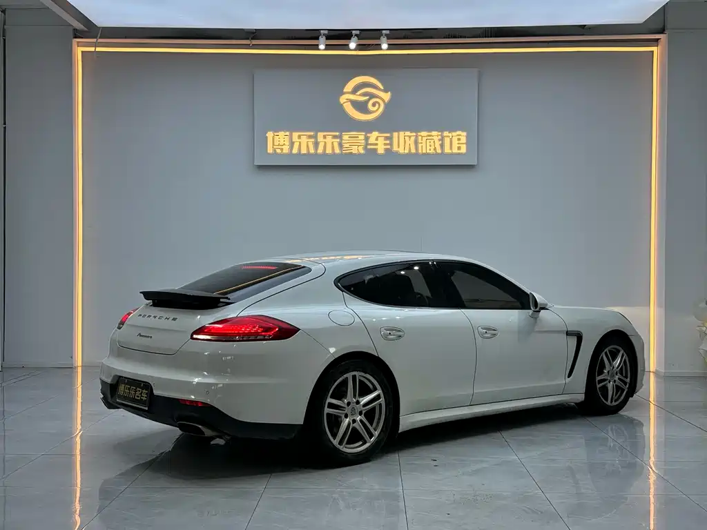 Porsche Panamera 2014 Panamera 3.0T