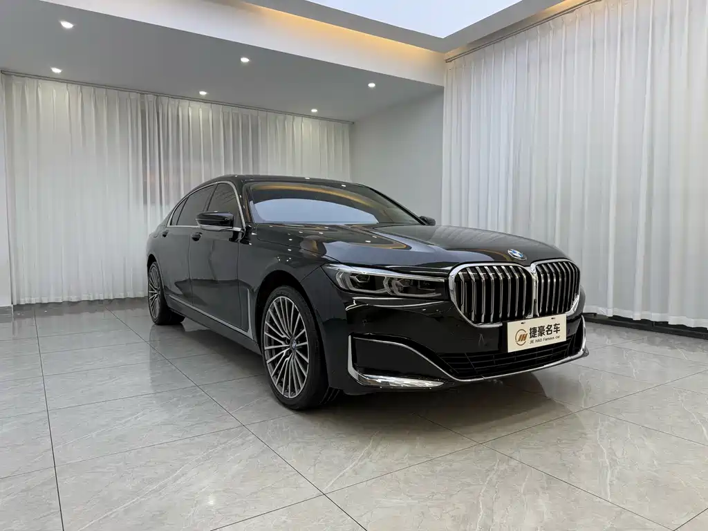 BMW 7 Series — миниатюра 2