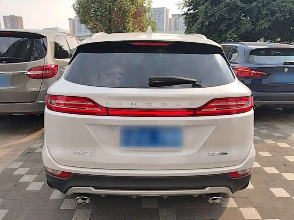 Lincoln MKC — миниатюра 6