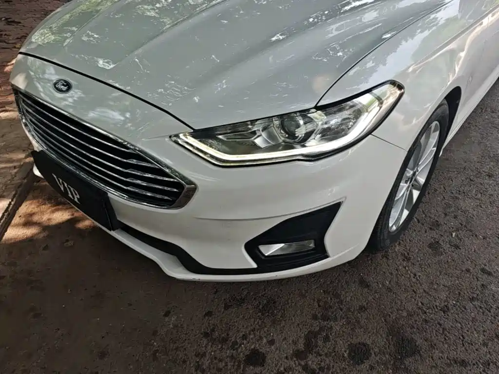 Ford Mondeo — миниатюра 24