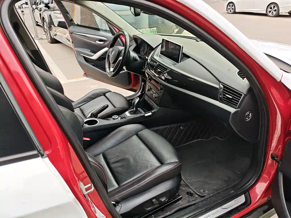 BMW X1 — миниатюра 14