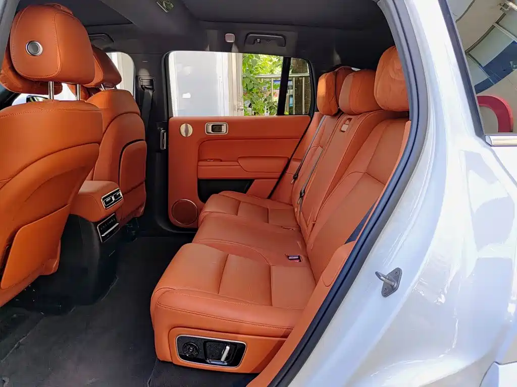Li Auto Li L7 — миниатюра 8