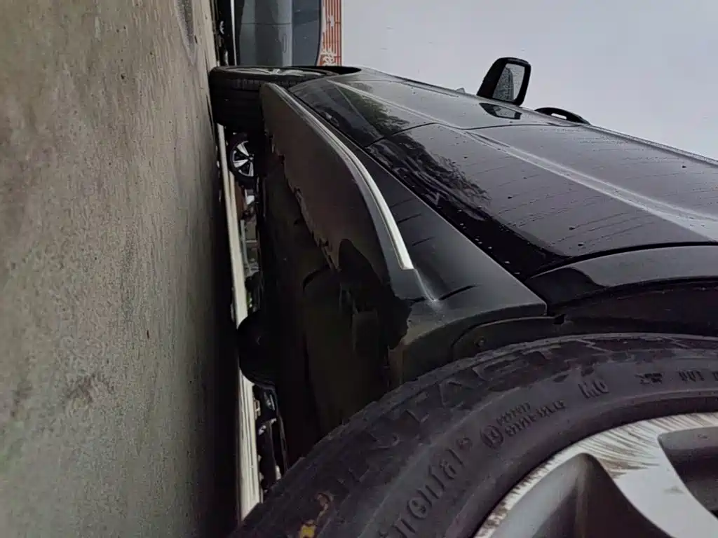 Mercedes-Benz GLE (Import) — миниатюра 22