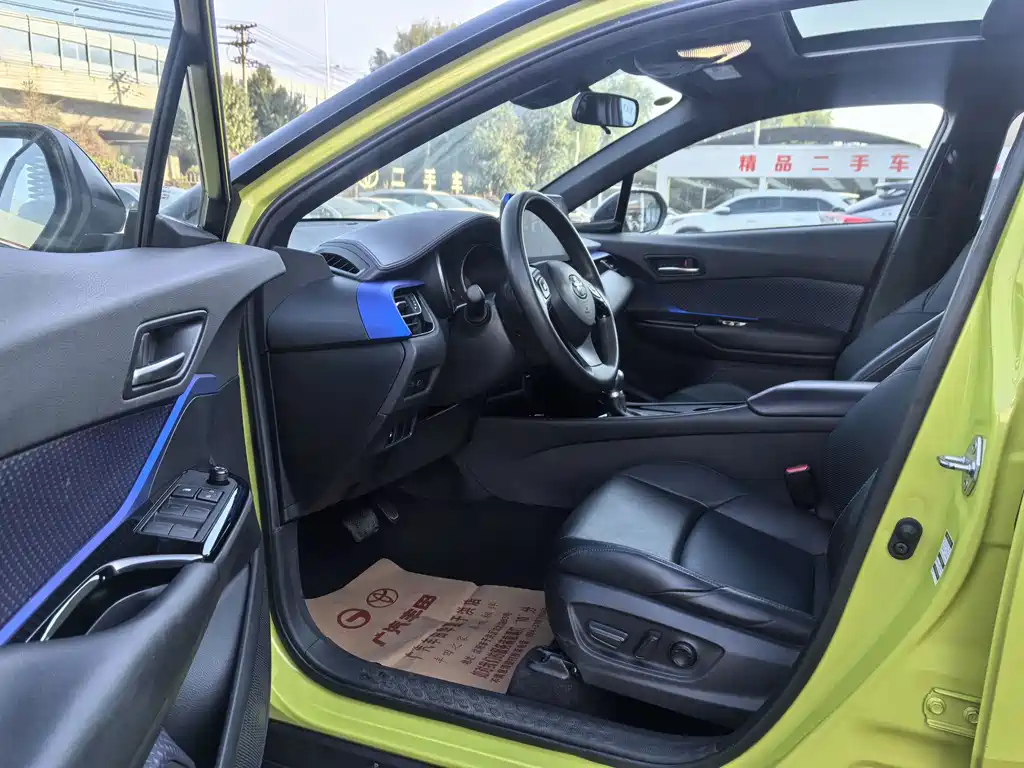 Toyota C-HR — миниатюра 5