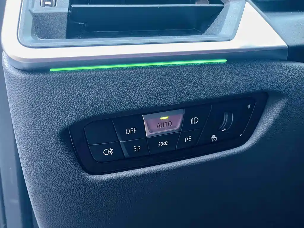 BMW i3 — миниатюра 21