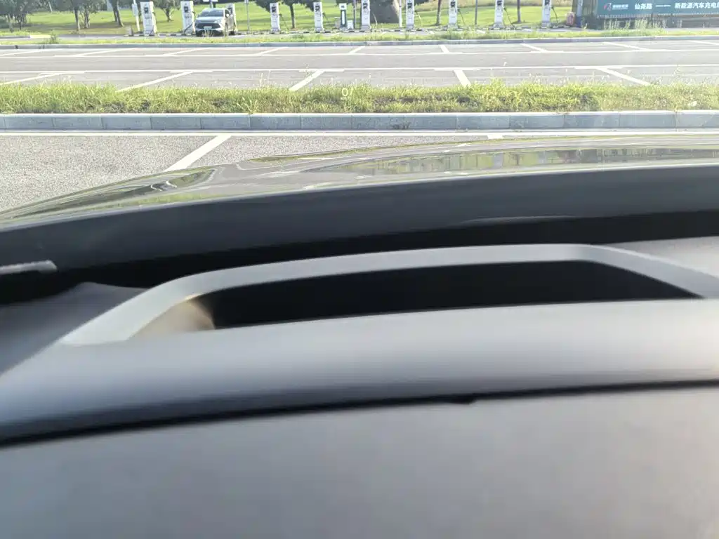 Volvo XC90 — миниатюра 20