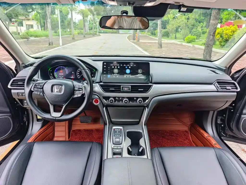 Honda Accord — миниатюра 7