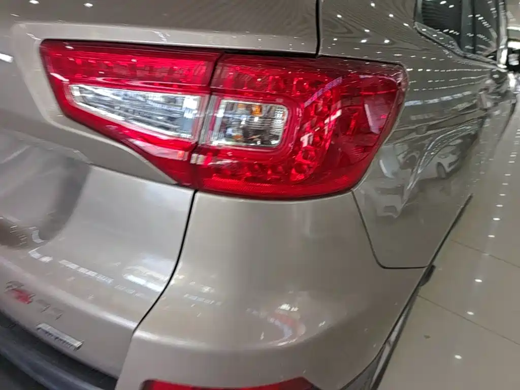 Changan CS75 — миниатюра 8