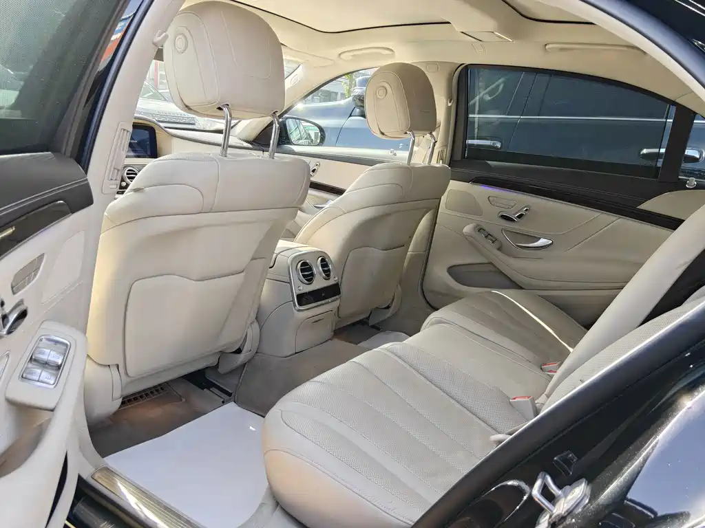 Mercedes-Benz S-Class — миниатюра 5