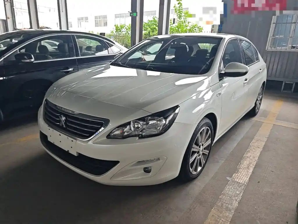 Peugeot 408