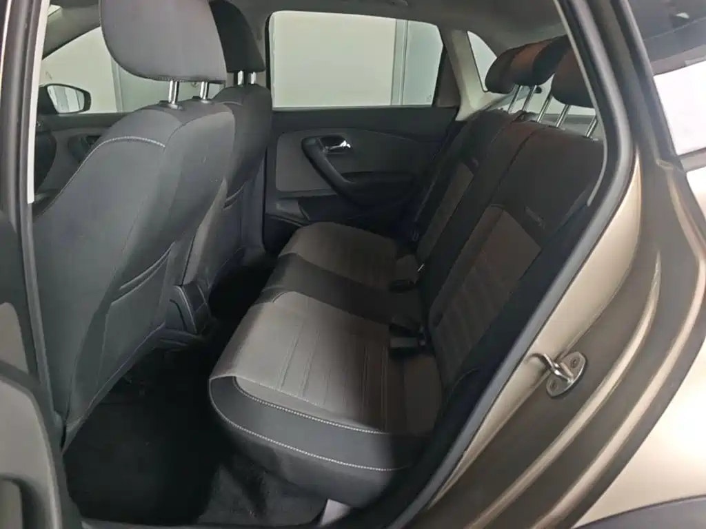 Volkswagen Polo — миниатюра 17
