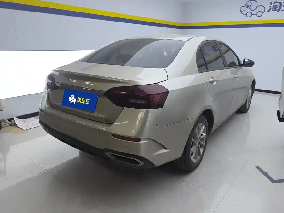 Geely Emgrand — миниатюра 3