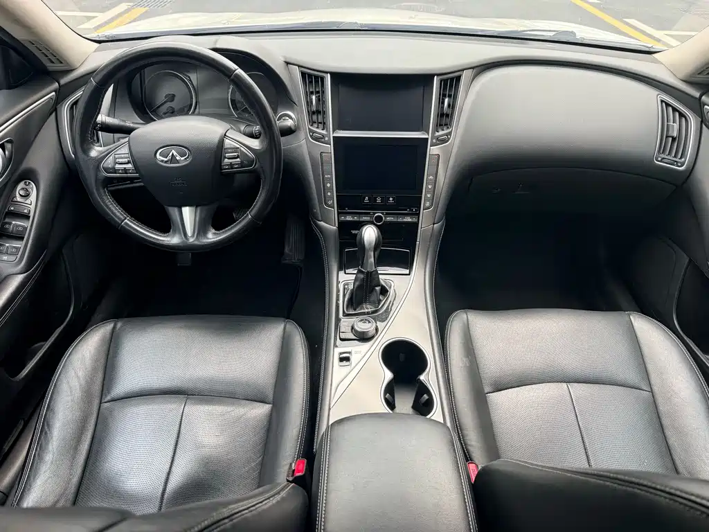 Infiniti Q50L — миниатюра 5